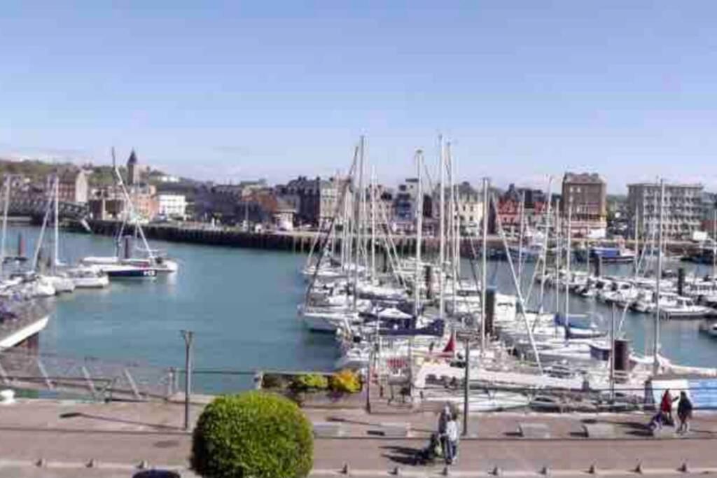 Ferienwohnung Le Quai 7 4E Dieppe Exterior foto